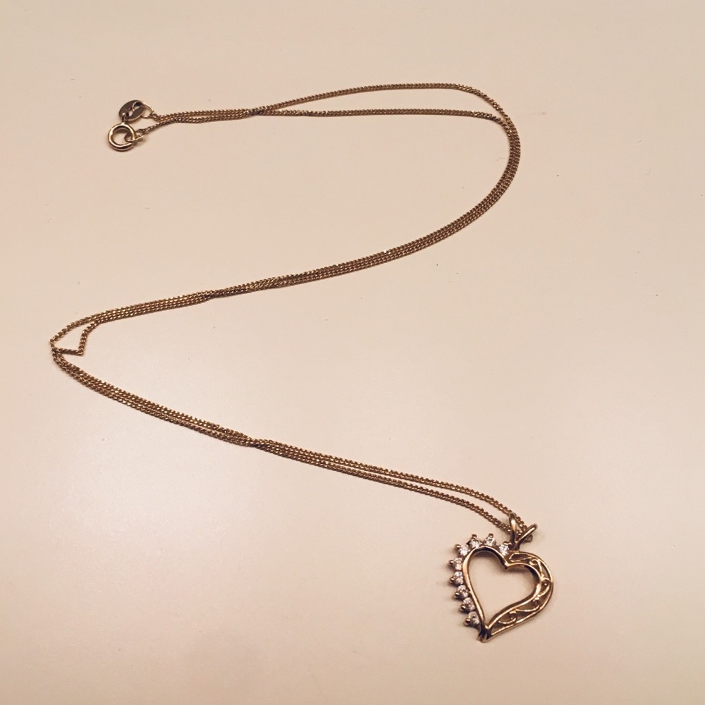 10kt Gold Heart Necklace